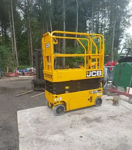 JCB Scissor Lift